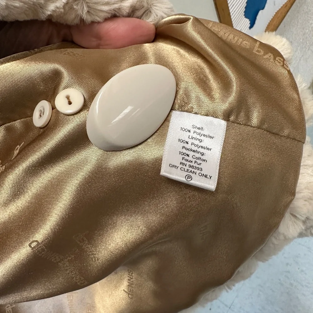 Dennis Basso Faux Fur Cream Swirl Coat Fully Lined Size Small - Picture 12 of 16